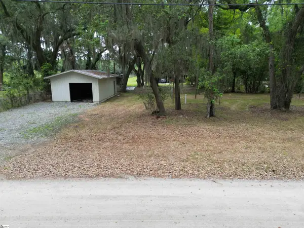 31 Mosse Road, Beaufort, SC 29920