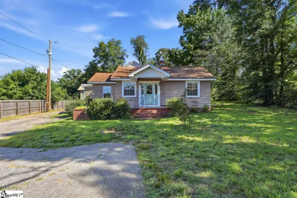 217 N Poinsett Highway, Travelers Rest, SC 29690