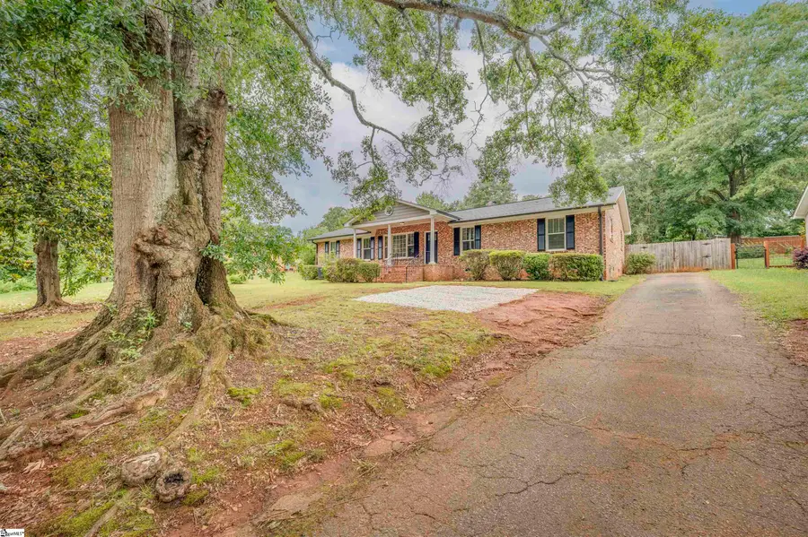 304 New Perry Road, Greenville, SC 29617 - #2