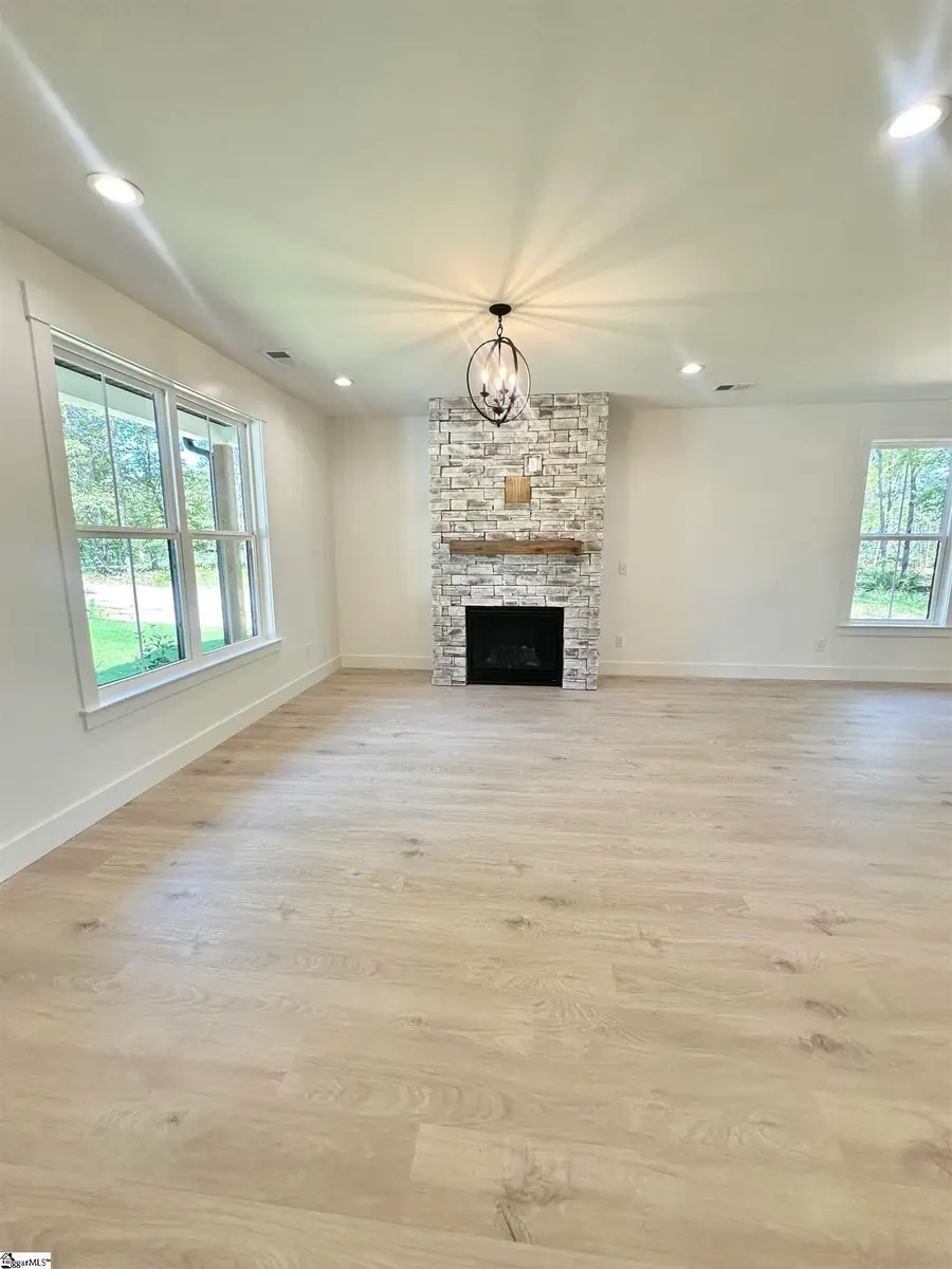 960 Goodjoin Road, Campobello, SC 29322 - #3