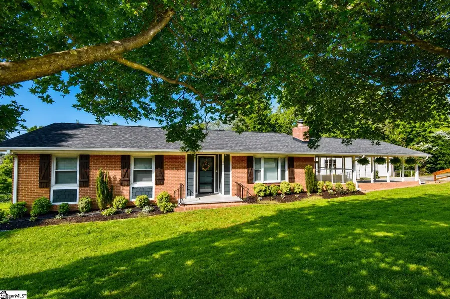 150 Greenway Drive, Cowpens, SC 29330 - #2
