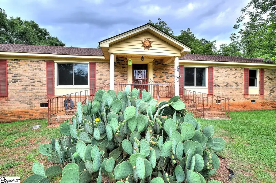 503 Edgewater Road, Woodruff, SC 29388 - #3