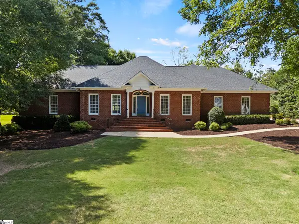 4 Torrey Pine Court, Spartanburg, SC 29306