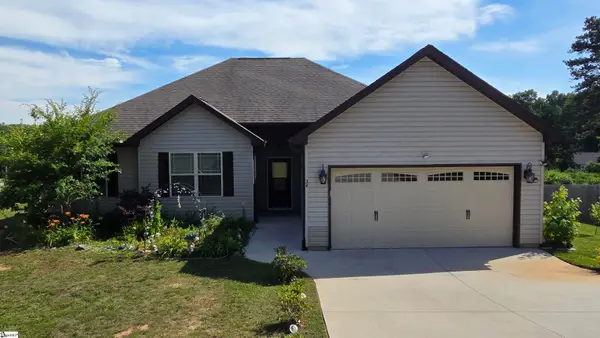 34 Montgomery Road, Lyman, SC 29365