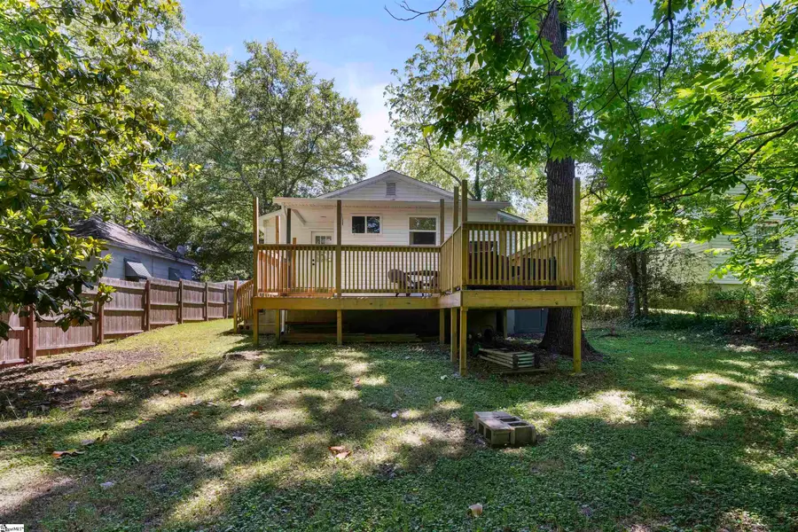 106 N 3rd Street, Easley, SC 29640 - #2