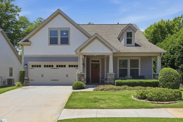 2 Ravencrest Court, Simpsonville, SC 29680-2347