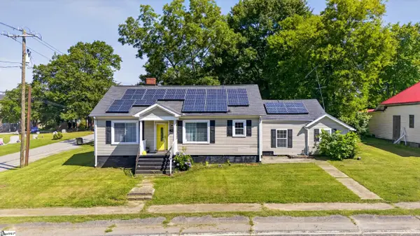 270 W Hayne Street, Woodruff, SC 29388