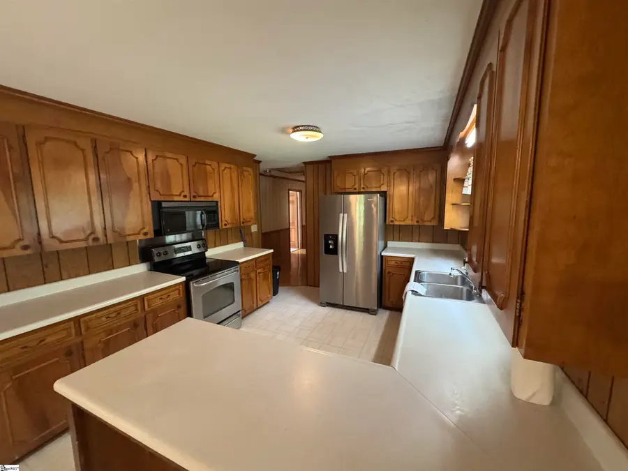 701 N Rutherford Road, Greer, SC 29651 - #2