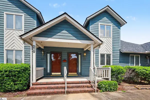 101 Fairway Oaks Lane #Unit E, Easley, SC 29642