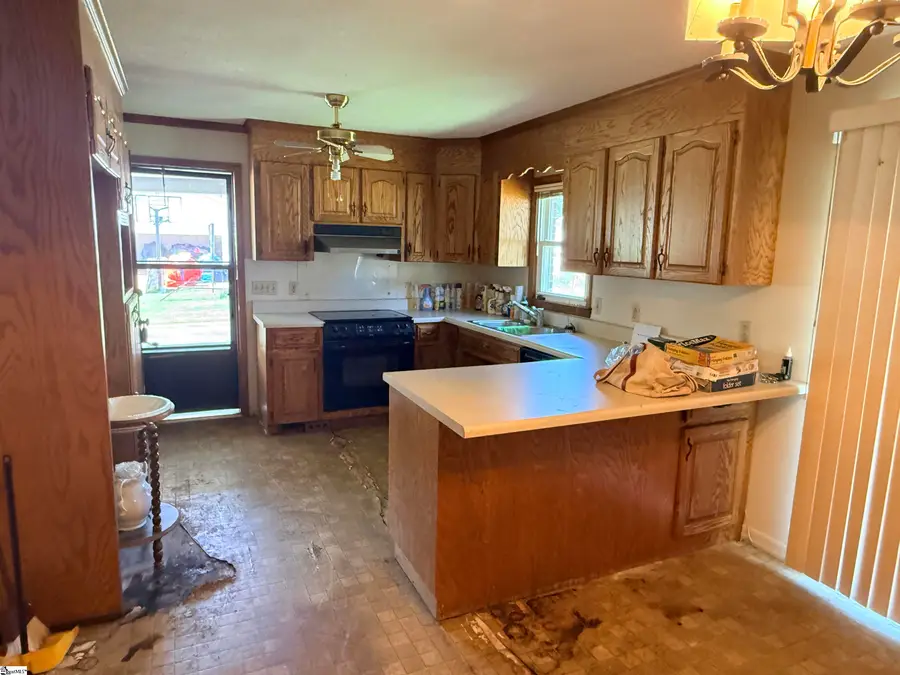 3540 Parris Bridge Road, Boiling Springs, SC 29316 - #2