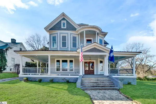 522 S Harper Street, Laurens, SC 29360