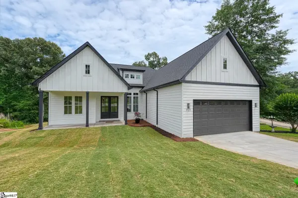 729 Wilson Ferry Road, Moore, SC 29369
