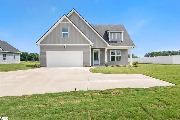 2741 Friendship Church Road, Gray Court, SC 29645