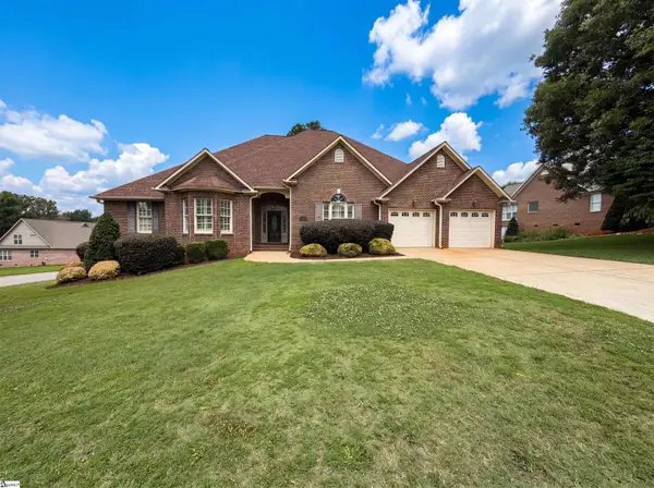 324 S Griffin Mill Court, Spartanburg, SC 29307