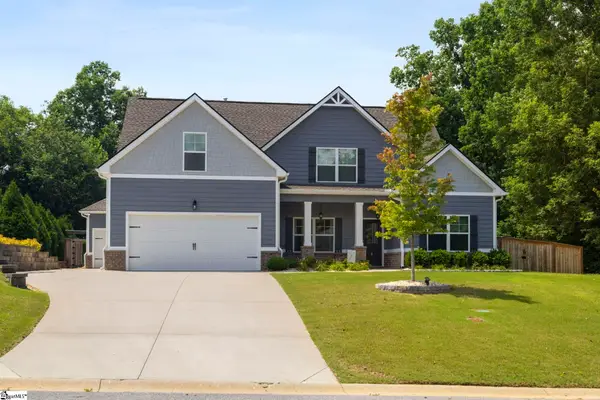 6 Pine Knott Drive, Pelzer, SC 29669-9418
