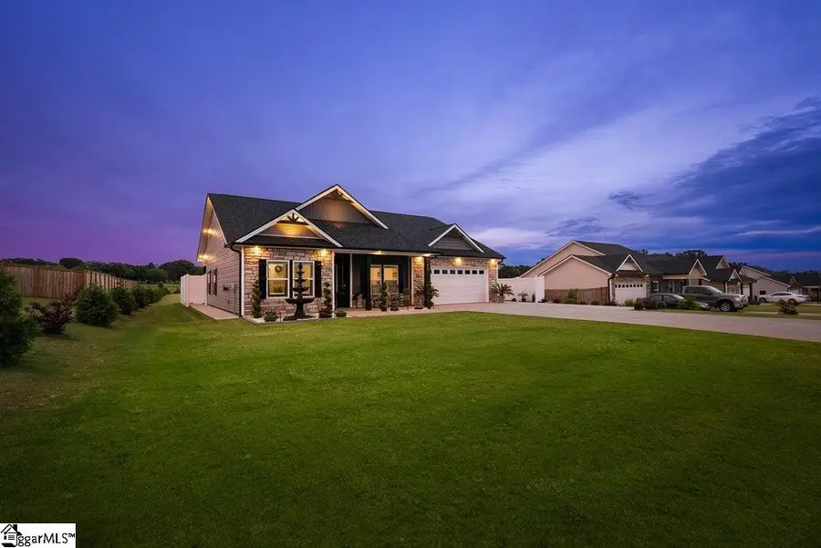 223 R C Thompson Road, Chesnee, SC 29323 - #3