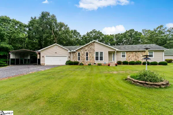 222 Jared Drive, Laurens, SC 29360