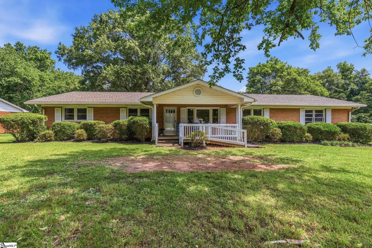 202 Flatwood Road, Spartanburg, SC 29303 - #1