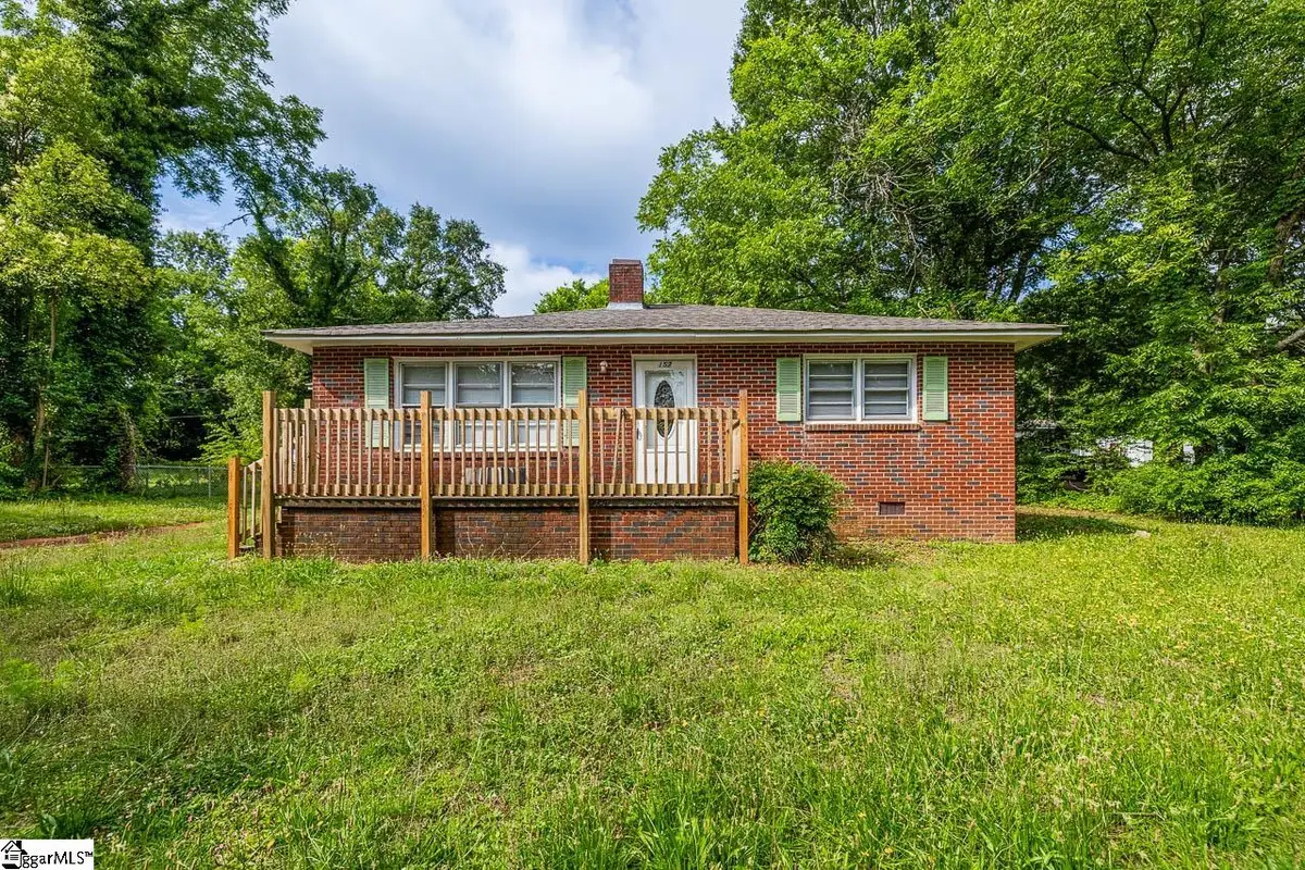 157 Hampton Street, Wellford, SC 29385 - #1