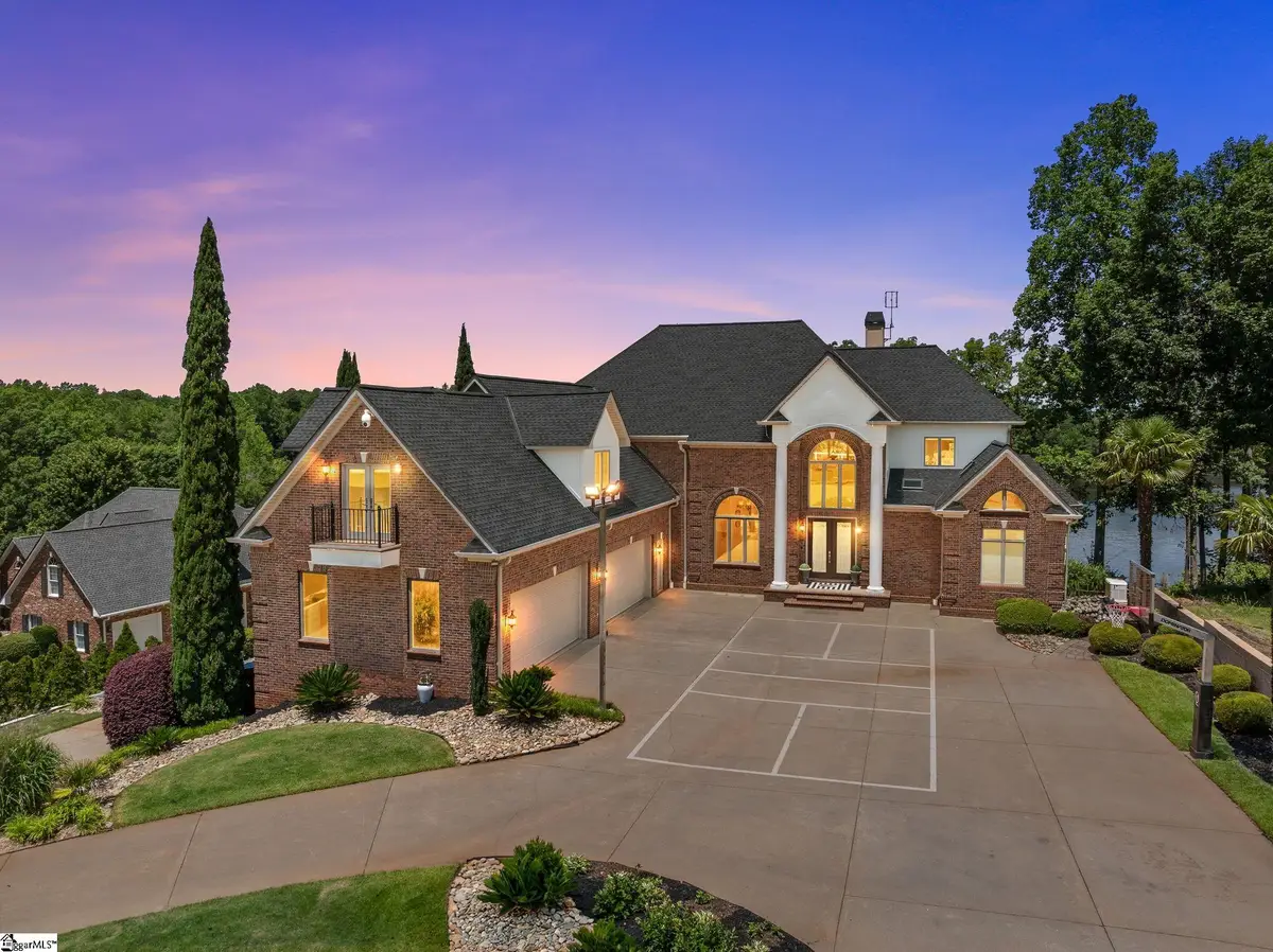 204 E Caledonia Court, Inman, SC 29349 - #1