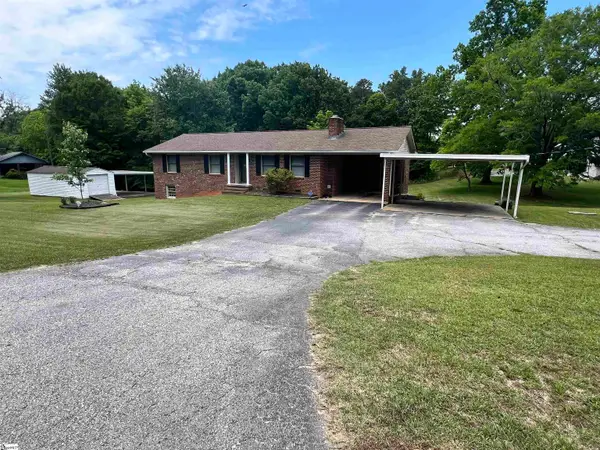 850 Forest Street, Jonesville, SC 29353-1546