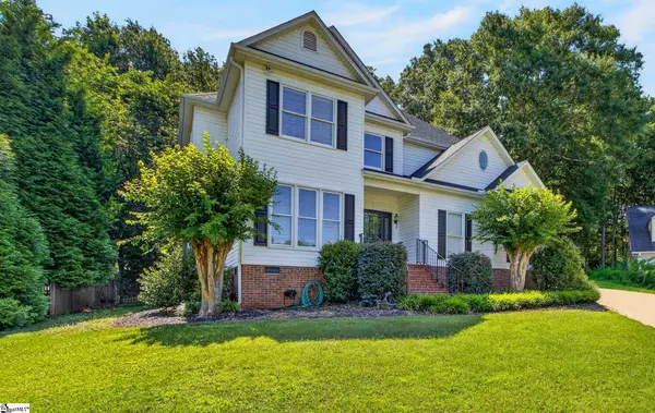 5 Huntsman Court, Simpsonville, SC 29680