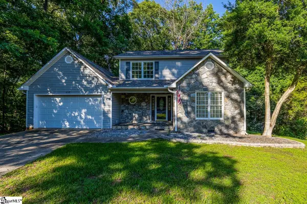 450 Jennifer Lee Court, Woodruff, SC 29388-8016