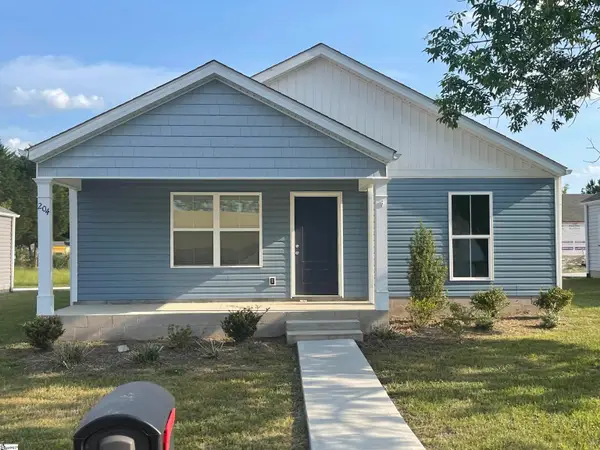 204 Dillon Drive, Clinton, SC 29325