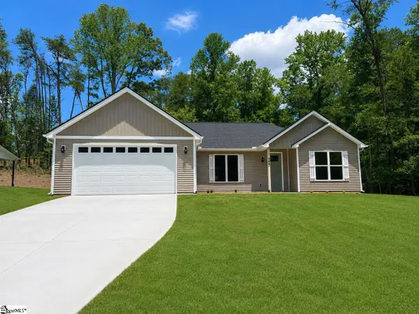 944 Tubbs Mountain Road, Travelers Rest, SC 29690