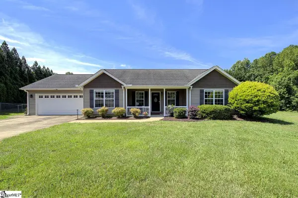 109 Countryglen Court, Greer, SC 29651