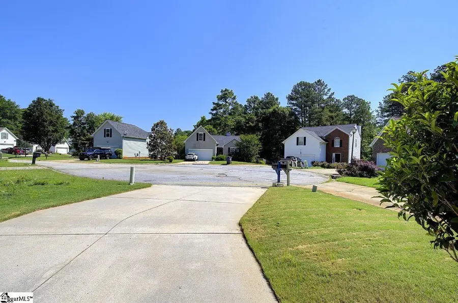 6 Headwater Court, Simpsonville, SC 29680 - #2