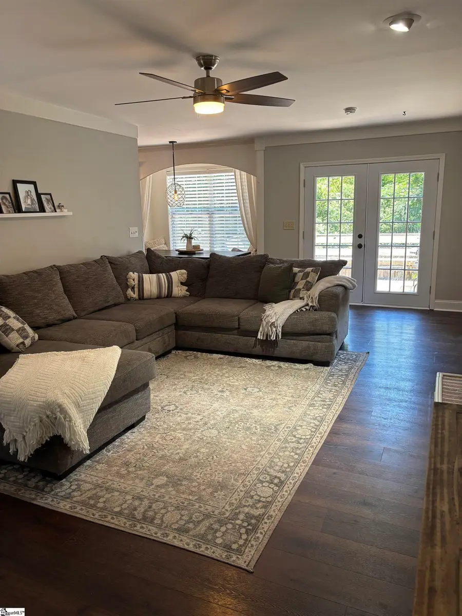 208 Charmar Way, Taylors, SC 29687 - #3