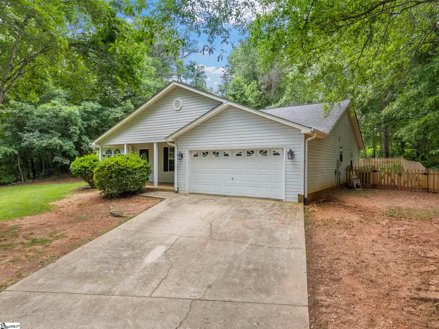 121 Confederate Lane, Greer, SC 29651 - #2