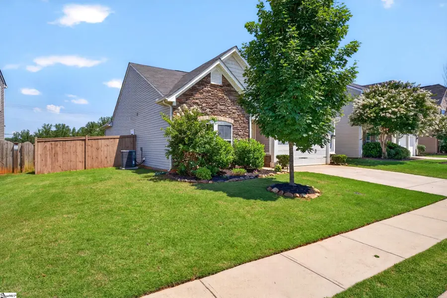 316 Bucklebury Road, Greer, SC 29651 - #2