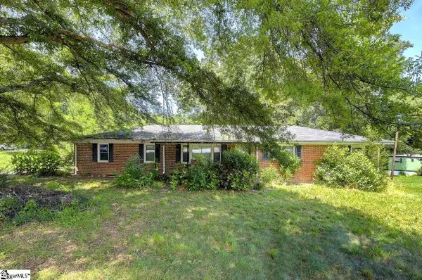 1105 E Georgia Road, Simpsonville, SC 29681