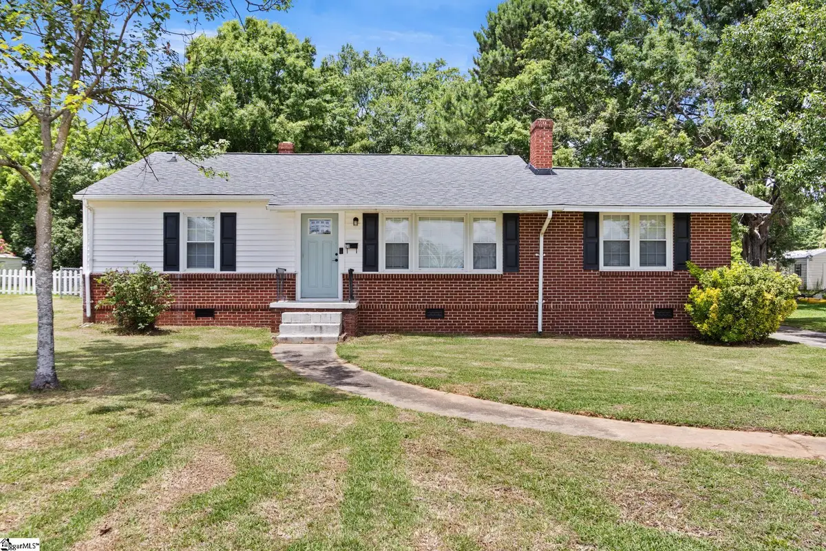 711 N Adair Street, Clinton, SC 29325 - #1
