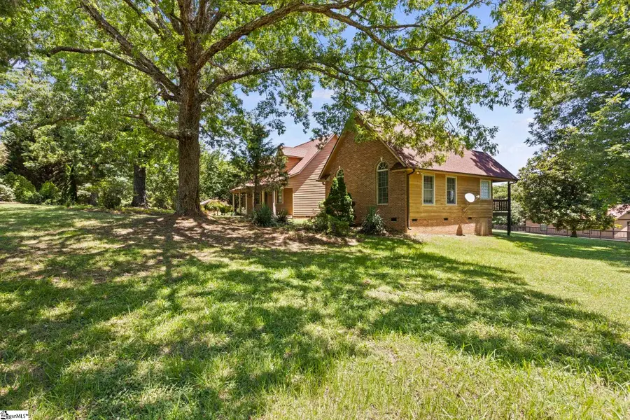 40 Ridings Road, Campobello, SC 29322 - #3