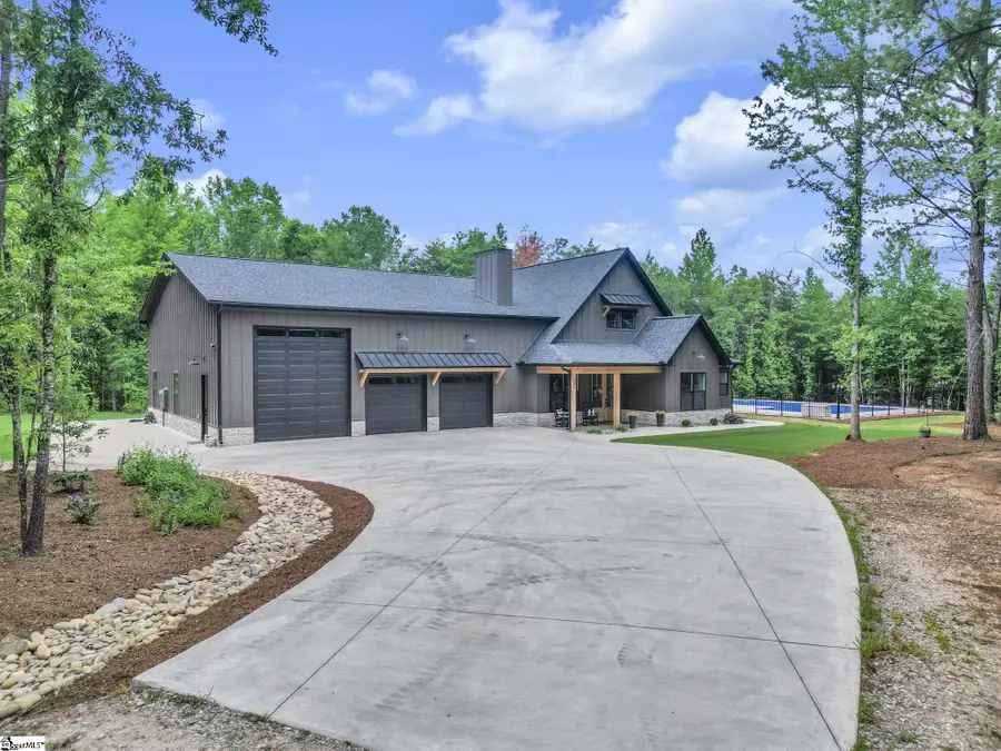 241 Thomspon Road, Taylors, SC 29687 - #2