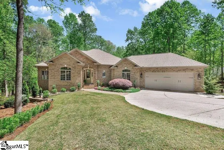 402 Boaters Row, Fair Play, SC 29643 - #1
