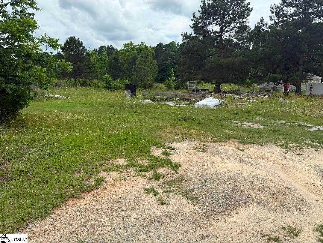 124 Colleton Drive, Clinton, SC 29325 - #1