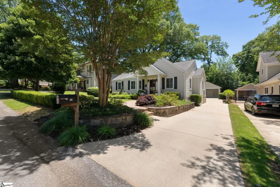 15 Phillips Lane, Greenville, SC 29605 - #3