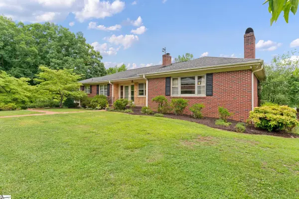 210 N Rockview Drive, Greenville, SC 29609