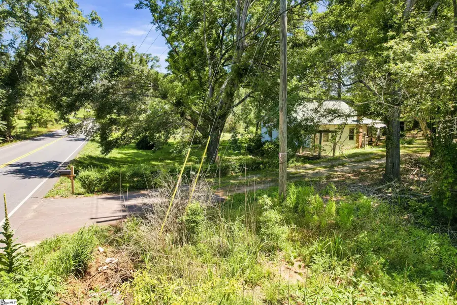 6920 Mountain View Road, Taylors, SC 29687 - #2
