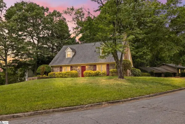 1 Bellamy Court, Taylors, SC 29687-4322