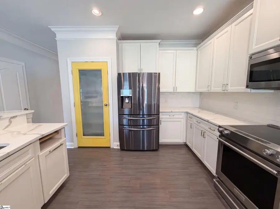 301 Cypresshill Court, Simpsonville, SC 29681 - #2