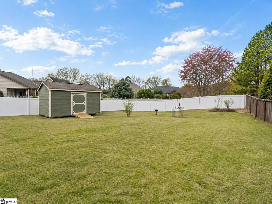 25 Donemere Way, Fountain Inn, SC 29644 - #3
