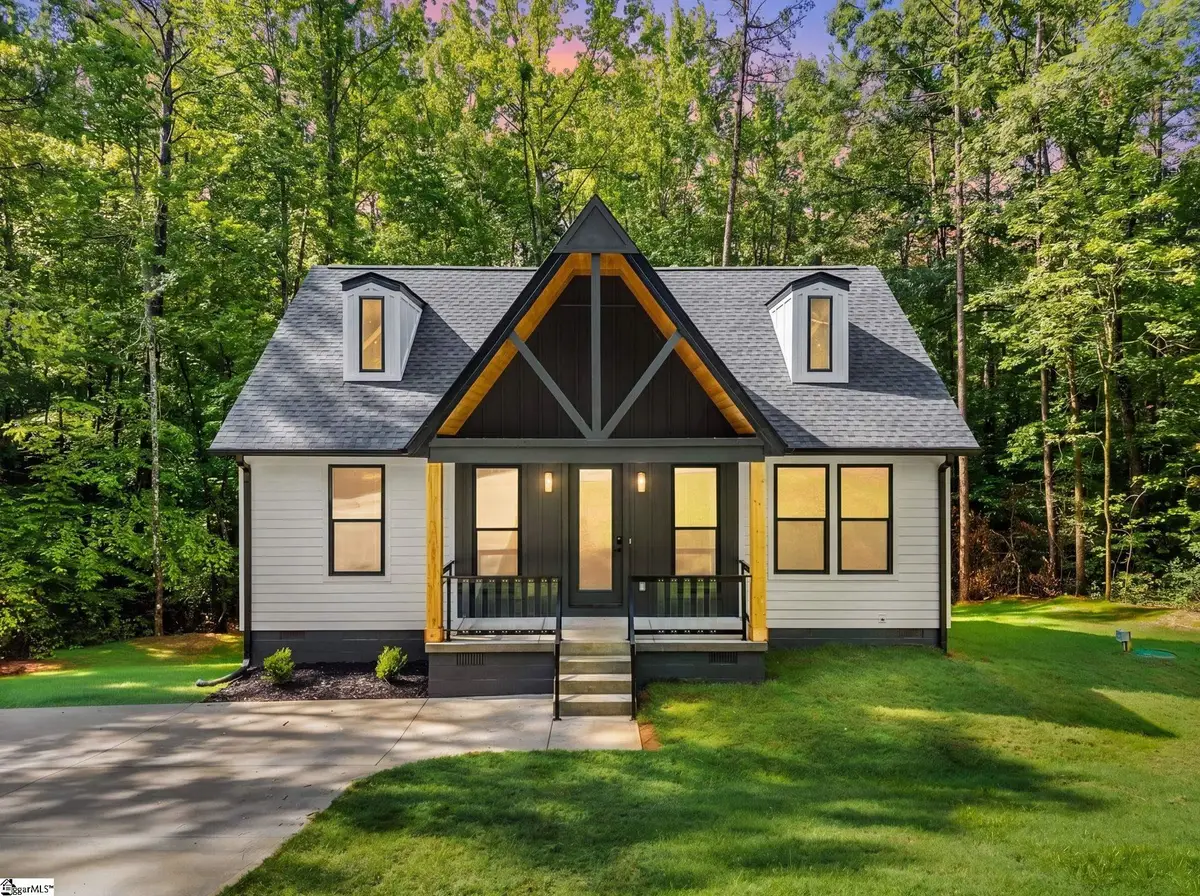 143 Nottingham Drive, Westminster, SC 29693 - #1