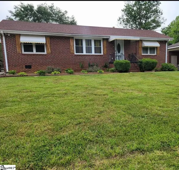 110 Knox Street, Greenville, SC 29605