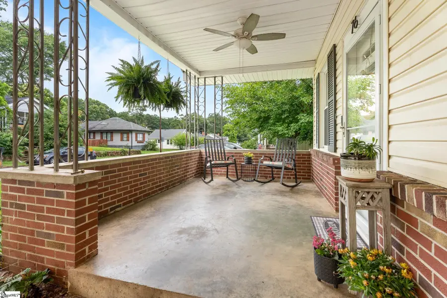 76 Lawrence Street, Lyman, SC 29365 - #2