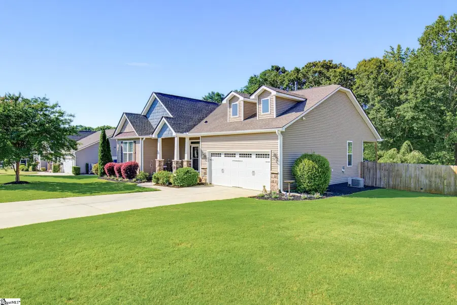 109 Kingsfield Place, Piedmont, SC 29673 - #2